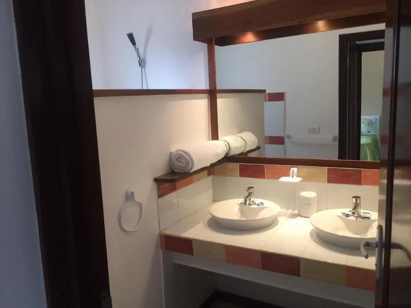 Don Cesar Hotel Las Terrenas 3*,